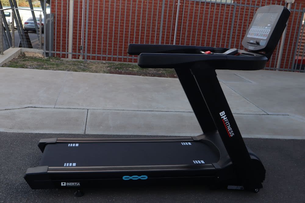 BH Fitness Treadmill Inertia G588 Sideview